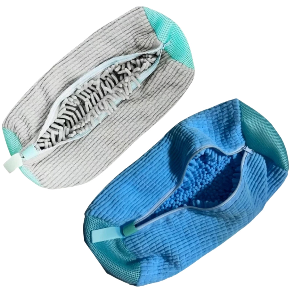 yellow laundry bags mesh shoe wash bag holding sneakers
mesh shoe laundry bag with zipper and blue trim
shoe washing bag shown with a soft bristle cleaning brush
laundry bags mesh organizer for shoes and travel storage
yellow zippered shoe wash bag displayed with sneakers inside