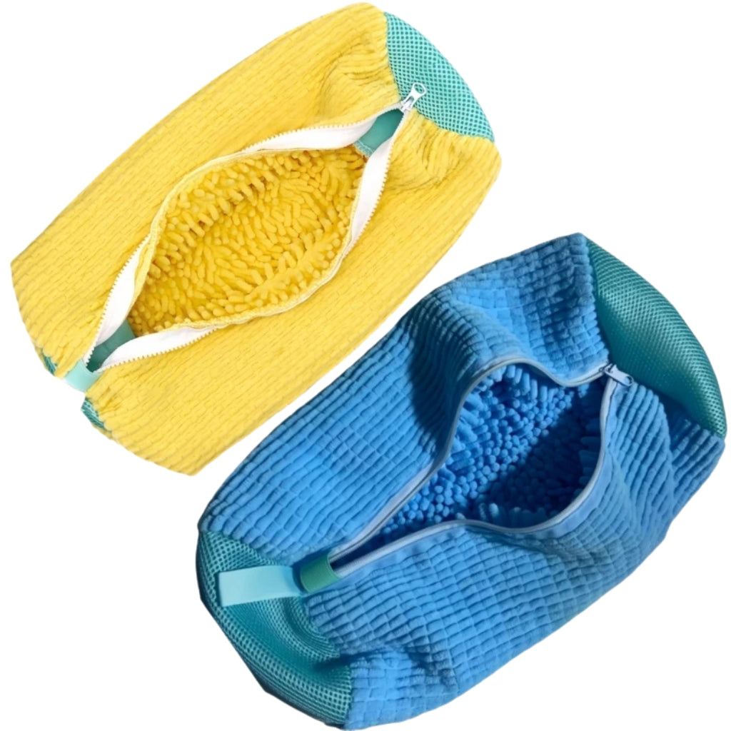yellow laundry bags mesh shoe wash bag holding sneakers
mesh shoe laundry bag with zipper and blue trim
shoe washing bag shown with a soft bristle cleaning brush
laundry bags mesh organizer for shoes and travel storage
yellow zippered shoe wash bag displayed with sneakers inside