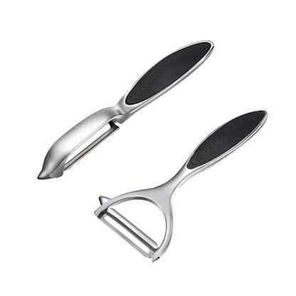 Stainless steel vegetable peeler set with black grip handles on a kitchen surface

Fruit and vegetable peeler with metal blade and ergonomic black handle

Vegetable peeler and Y peeler shown beside a wooden cutting board

Stainless steel potato peeler with black non slip handle for kitchen prep

Metal vegetable peeler tools for peeling fruits, potatoes, and carrots