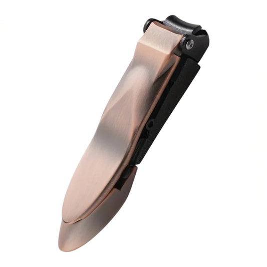 black stainless steel nail clippers with built in catcher
heavy duty nail clippers shown on a dark green background
men’s nail clippers with ergonomic lever and glossy finish
stainless steel fingernail clippers for personal grooming
close up of black nail clippers with self collecting design