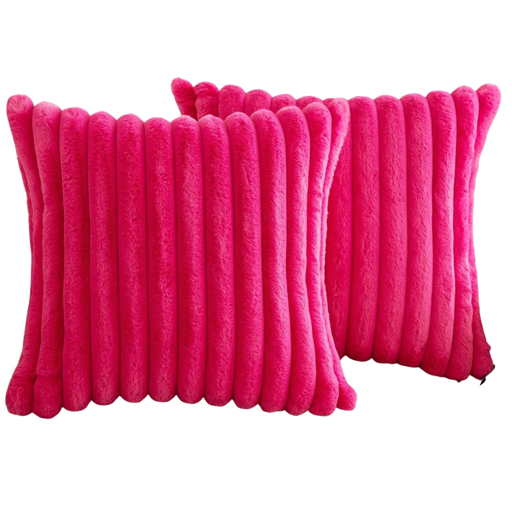 White faux fur throw pillow covers with striped texture on a sofa
Soft square cushion covers displayed on a light living room couch
Cream striped throw pillow covers used as sofa decor
Large plush pillow covers with faux rabbit fur texture on beige sofa
Solid white decorative pillow covers arranged in a cozy home setting